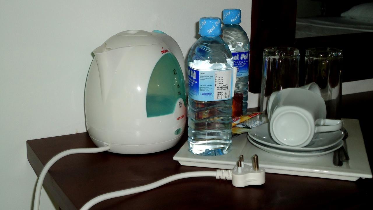Kimbulapitiya Bridge Hotel Negombo מראה חיצוני תמונה