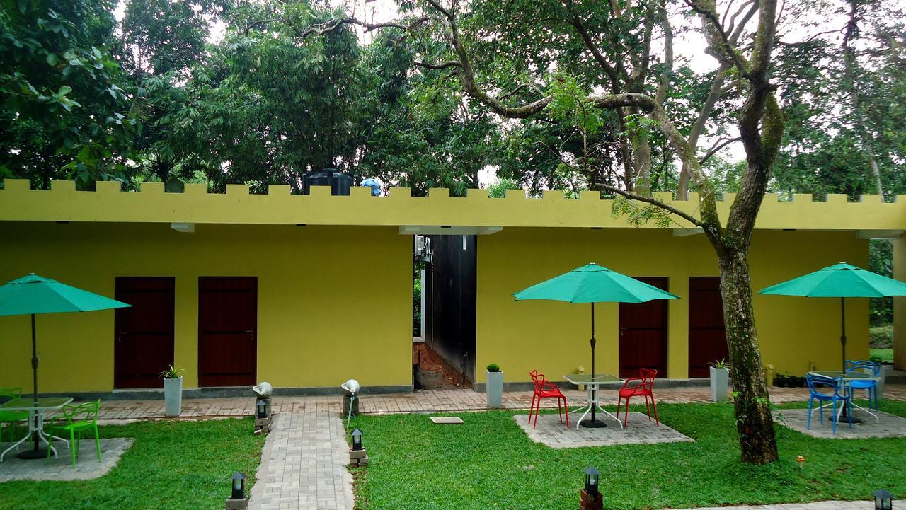 Kimbulapitiya Bridge Hotel Negombo מראה חיצוני תמונה
