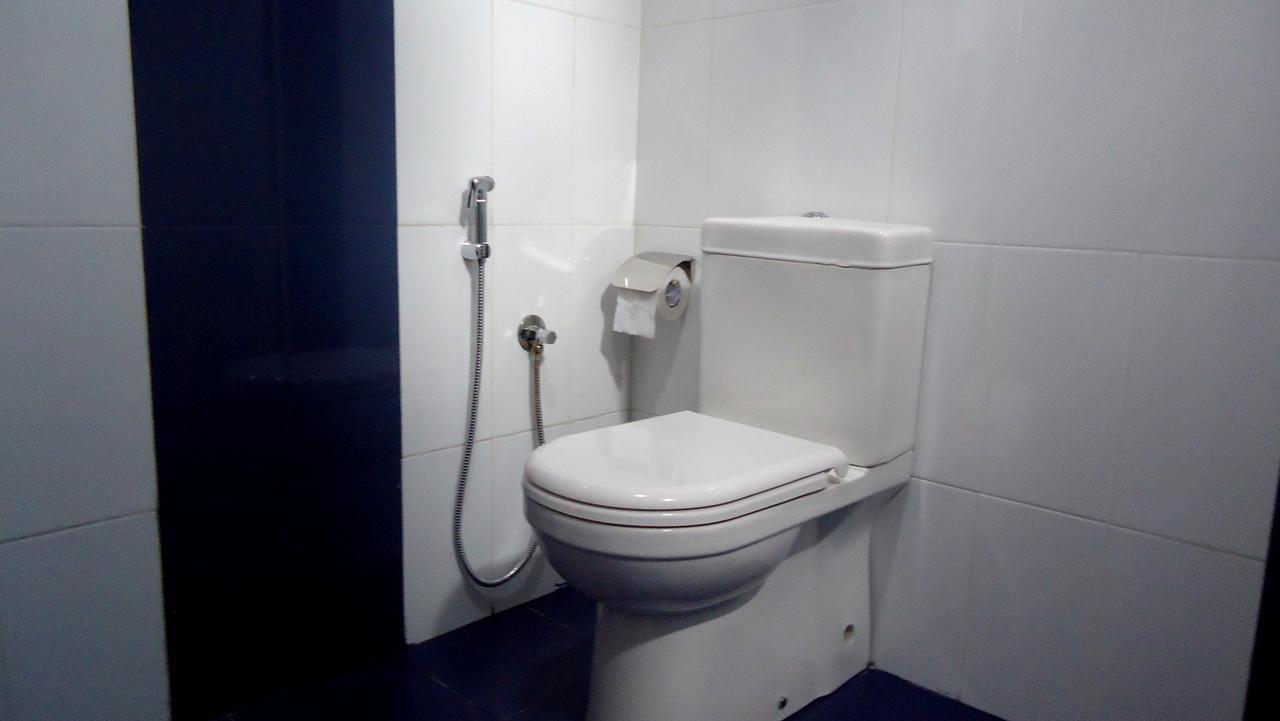 Kimbulapitiya Bridge Hotel Negombo מראה חיצוני תמונה