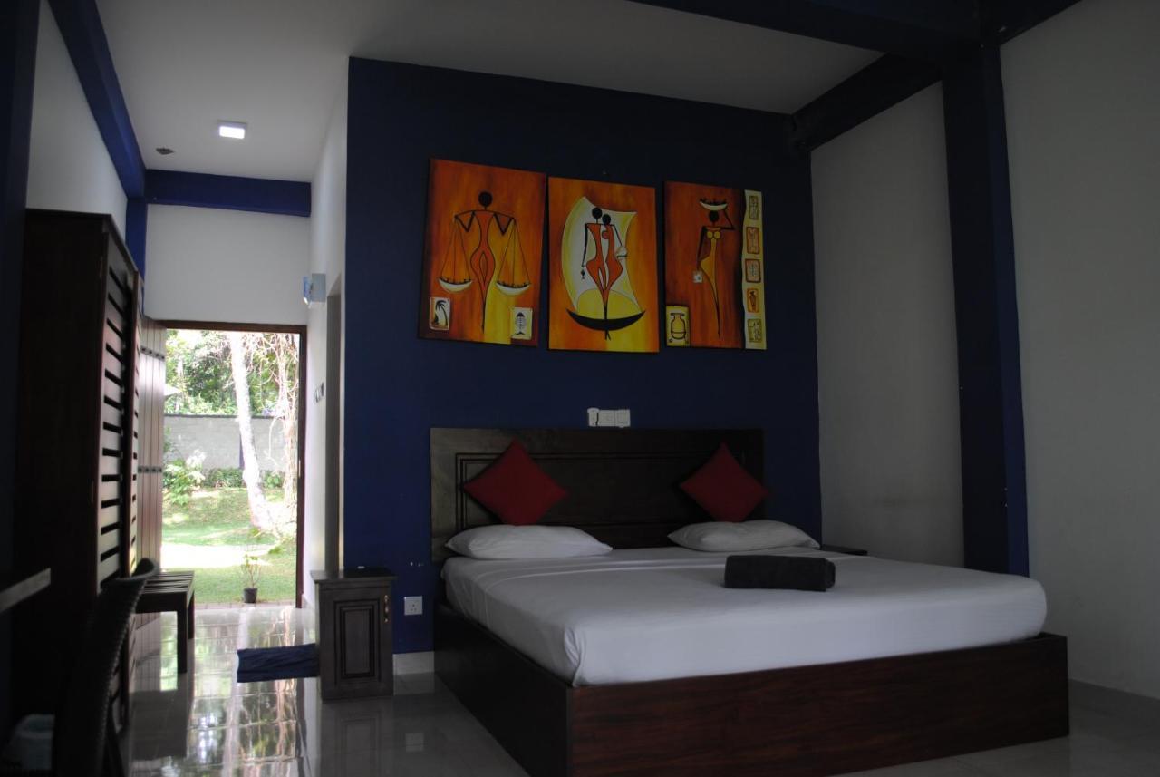 Kimbulapitiya Bridge Hotel Negombo מראה חיצוני תמונה
