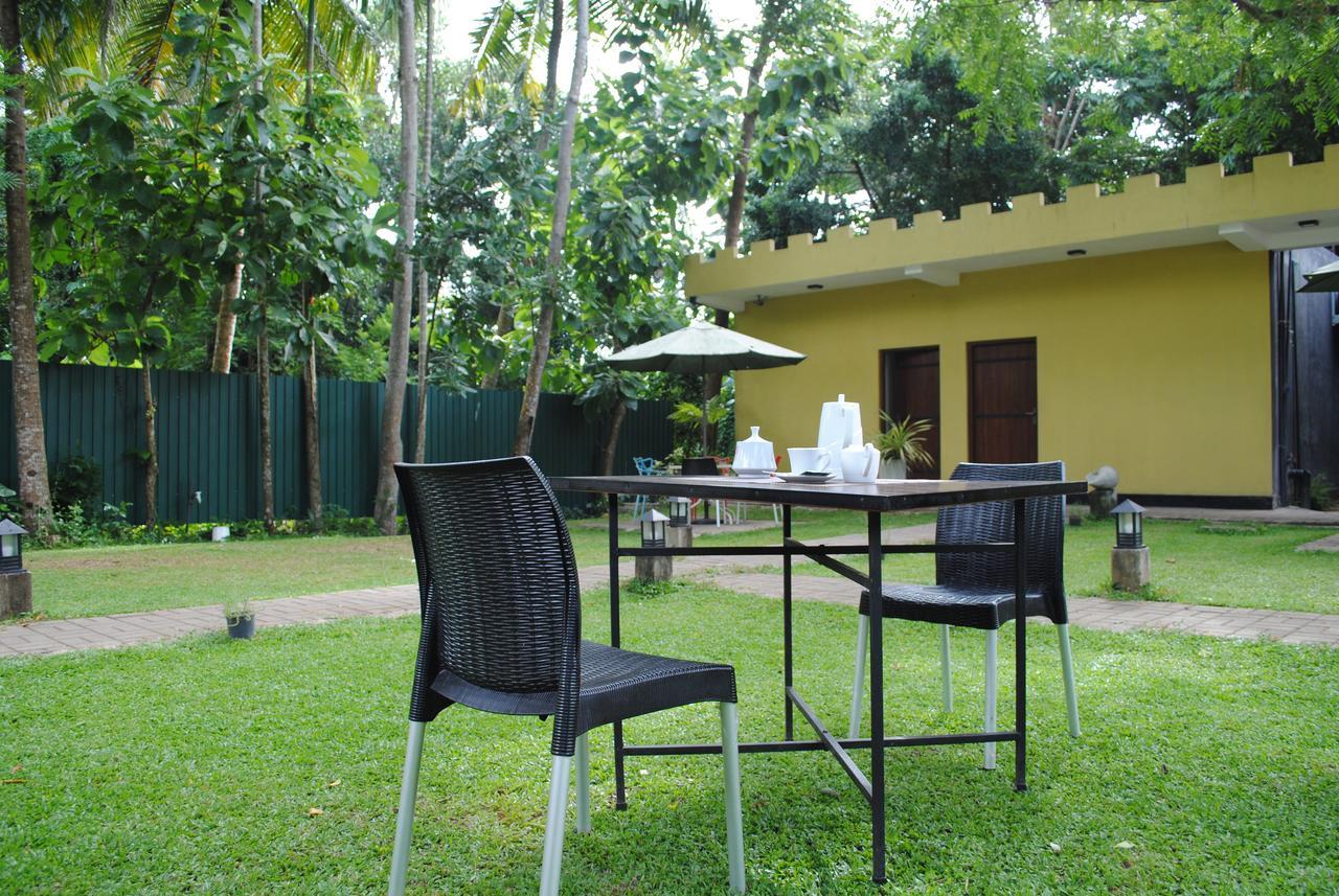 Kimbulapitiya Bridge Hotel Negombo מראה חיצוני תמונה