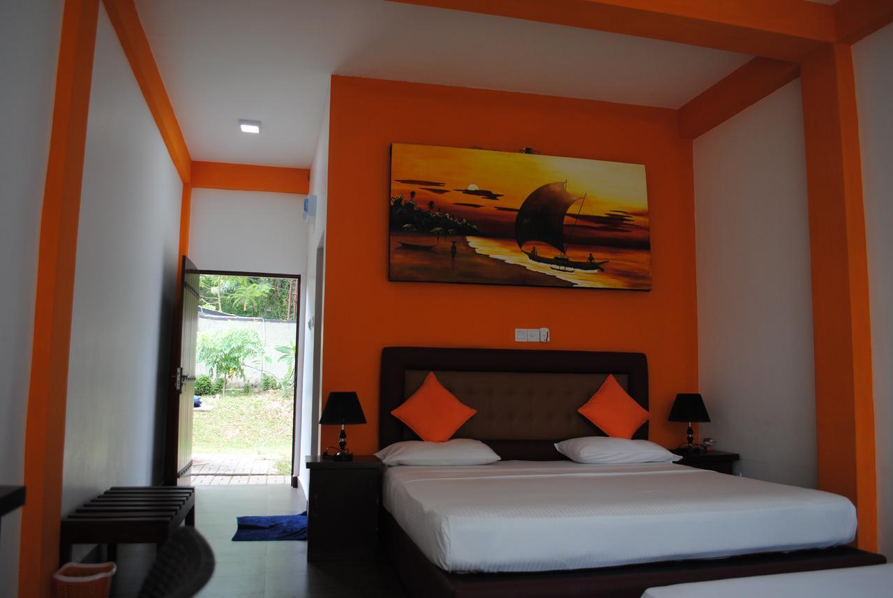 Kimbulapitiya Bridge Hotel Negombo מראה חיצוני תמונה